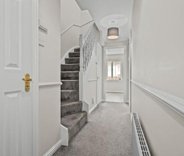 3 bedroom detached house to rent - Photo 5