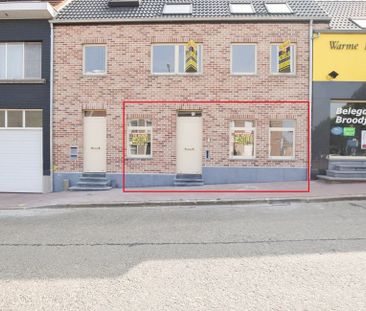 Appartement te huur in Velzeke-Ruddershove voor € 795 met 2 slaapka... - Photo 2
