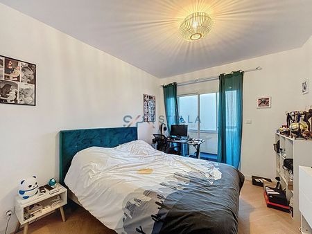 Location Appartement 3 pièces 76m² AJACCIO 20000 - Photo 5