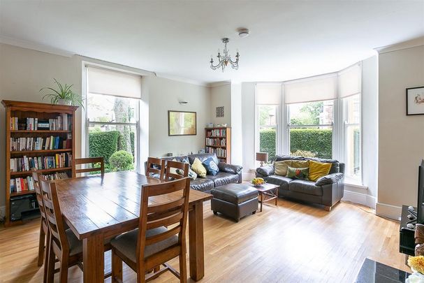 2 bedroom flat to rent - Photo 1