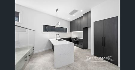 PERFECT LOCATION - Photo 5