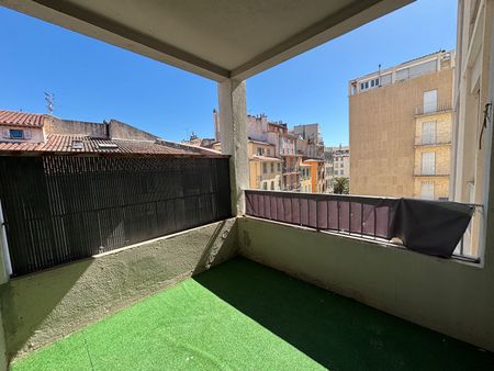 Appartement T2 près de TOULON à louer - Photo 2