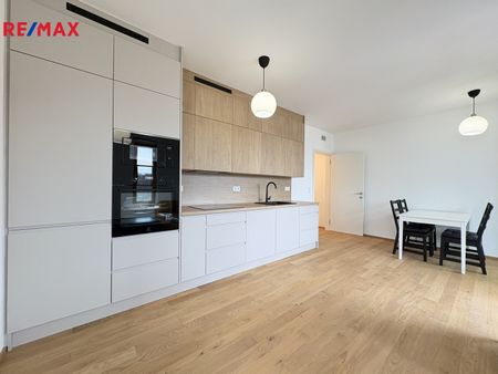 Pronájem bytu 2+kk v osobním vlastnictví 62 m², Praha 5 - Radlice - Фото 3