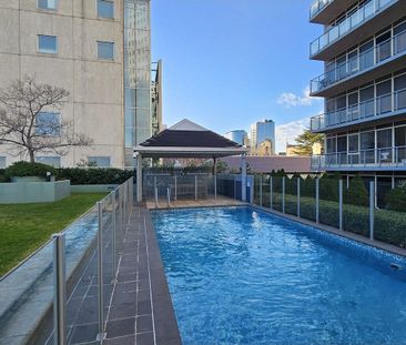 St Kilda Road - Photo 5