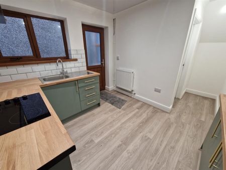 Verig Street, Manselton, SA5 9NQ, Swansea - Photo 3