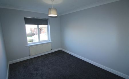 Thirsk Grove, LS10 - Photo 2