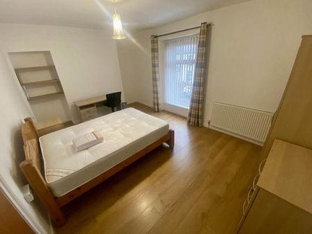 4 bedroom house to rent - Photo 5