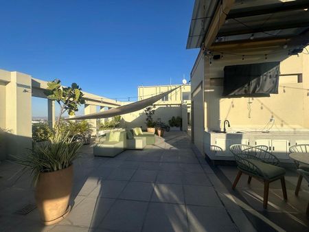 Loft en Zapopan Centro A pasos de IMSS E ISSSSTE con Roof+Gym+Seguridad 24/7 - Photo 4