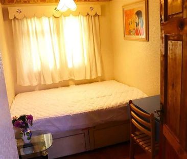 Flint Close, Luton, LU3 - Photo 4