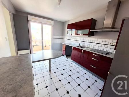 Appartement à louer 4 pièces - 108 m2 CHATEAUROUX - 36 - Photo 2