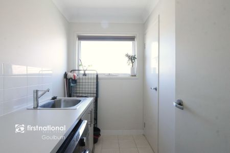 4 Lovet Street, Goulburn - Photo 2