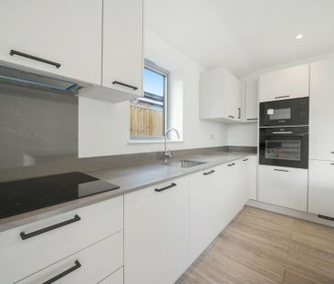Eshan drive, Kent, London - Photo 5