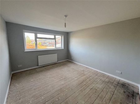 3 bedroom semi-detached house to rent - Photo 3