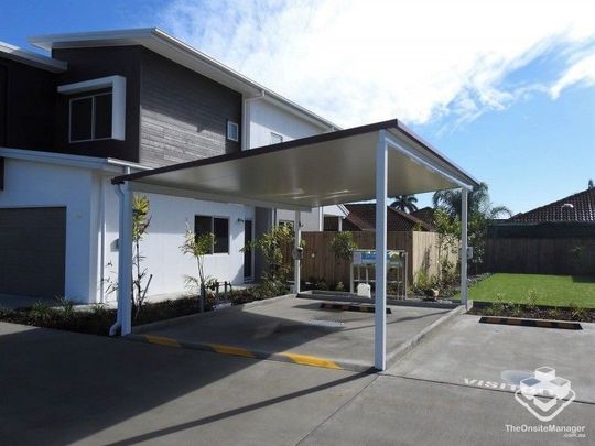 4 br Townhouses next door to Sunnybank Hills State School - Photo 1