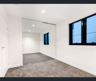 2-BED 1-BATH, NOT FURNISHED - Photo 6