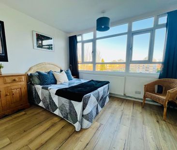 Room in a Shared Flat, Garden Royal, SW15 - Photo 5