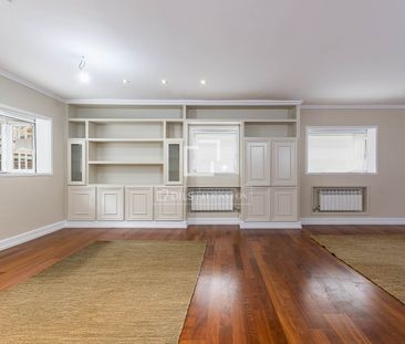 Excellent 4 Bedroom apartment with 123m² terrace for rent in Sant Gervasi - La Bonanova - Photo 5
