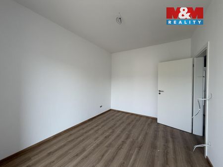 Pronájem bytu 1+kk a garsoniéry 38 m² - Photo 5