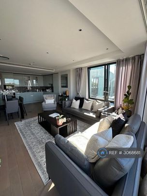 1 bedroom in a flat share to rent - Photo 1