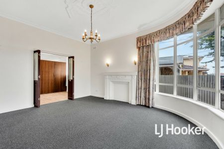 51 Balcombe Avenue, Findon - Photo 2