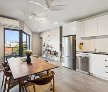 Modern Unfurnished Townhouse in Prime West Perth Location - Photo 5