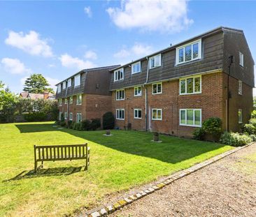 A bright and centrally located, two bedroom second floor apartment ... - Photo 1