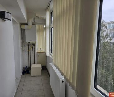 Faleza Nord- Azilul de Batrani , str.Unirii, apartament 3 camere mobilat si utilat, etaj 2 - Photo 1