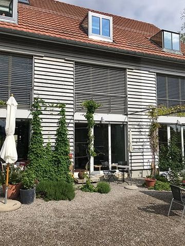 Reiheneinfamilienhaus im Dorfkern von Oberwinterthur - Foto 4