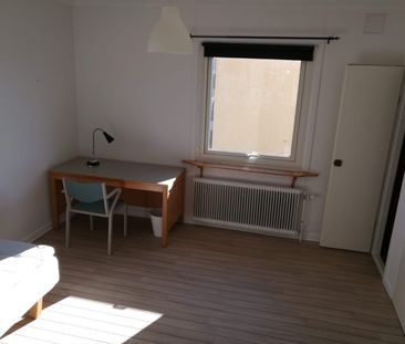 Skogsrydsgatan, Västra Frölunda - Photo 4