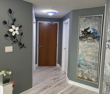 2 Bedroom luxury apartment on 104 street close to Rogers Place — 2 Bedrooms Condo Unit - Photo 1