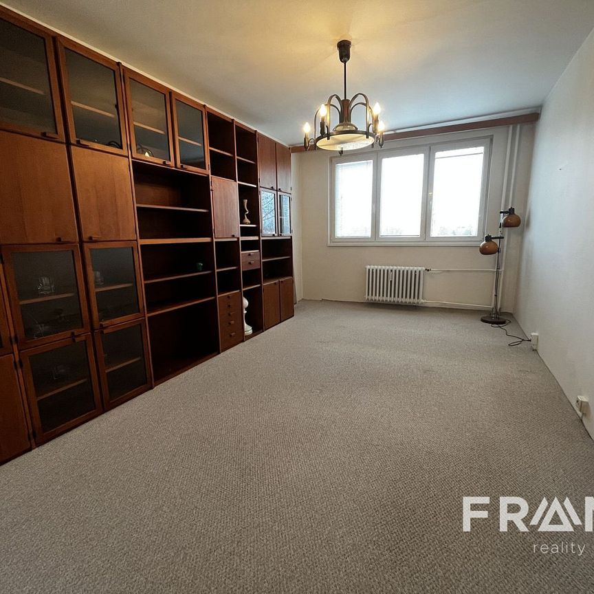 Pronájem bytu 2+1 55 m² - Photo 1