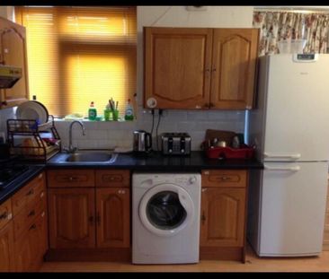 Room in a Shared House, Canada Avenue, N18 - Photo 6