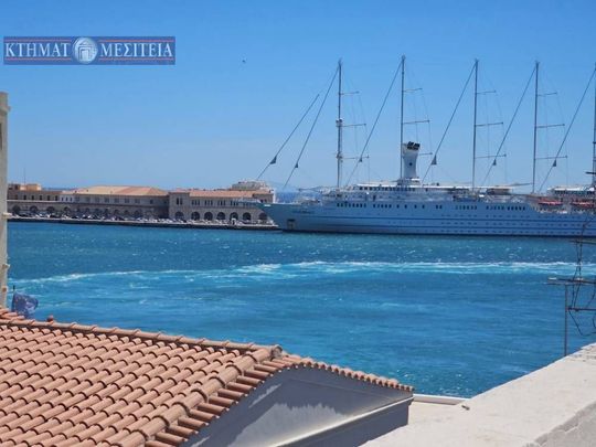 Διαμέρισμα για ενοικίαση Ερμούπολη (Σύρος) - Photo 1