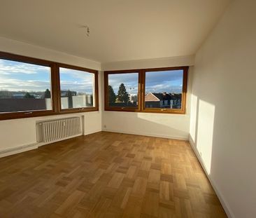 Location Appartement 4 pièces 90m² LAMBERSART 59130 - Photo 2