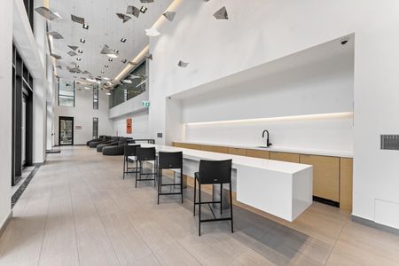 For Lease - 1 Yorkville Avenue Unit# 1404, Toronto, Ontario - Photo 3