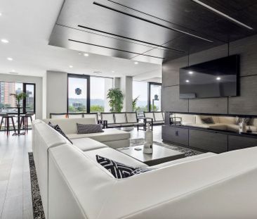 For Lease - 15 Queen Street Unit# 1702, Hamilton, Ontario - Photo 1