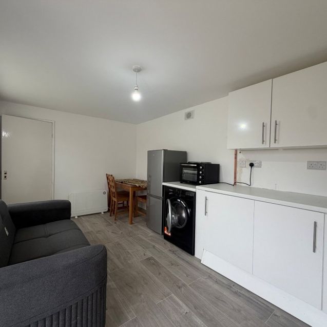 Kingston Road, Ashford, Surrey,TW15 - Photo 1