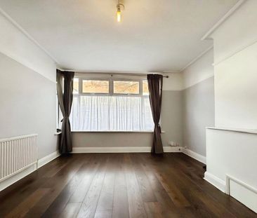 3 bedroom terraced house to rent - Photo 6