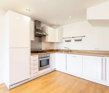 2 bedroom terraced house to rent - Photo 6