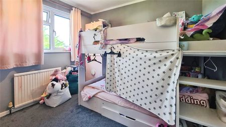 3 bedroom house to rent - Photo 2