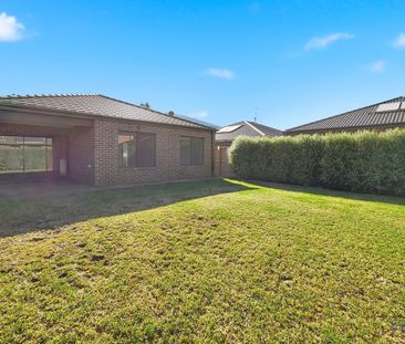 Well presented 3 bedroom home - Photo 5
