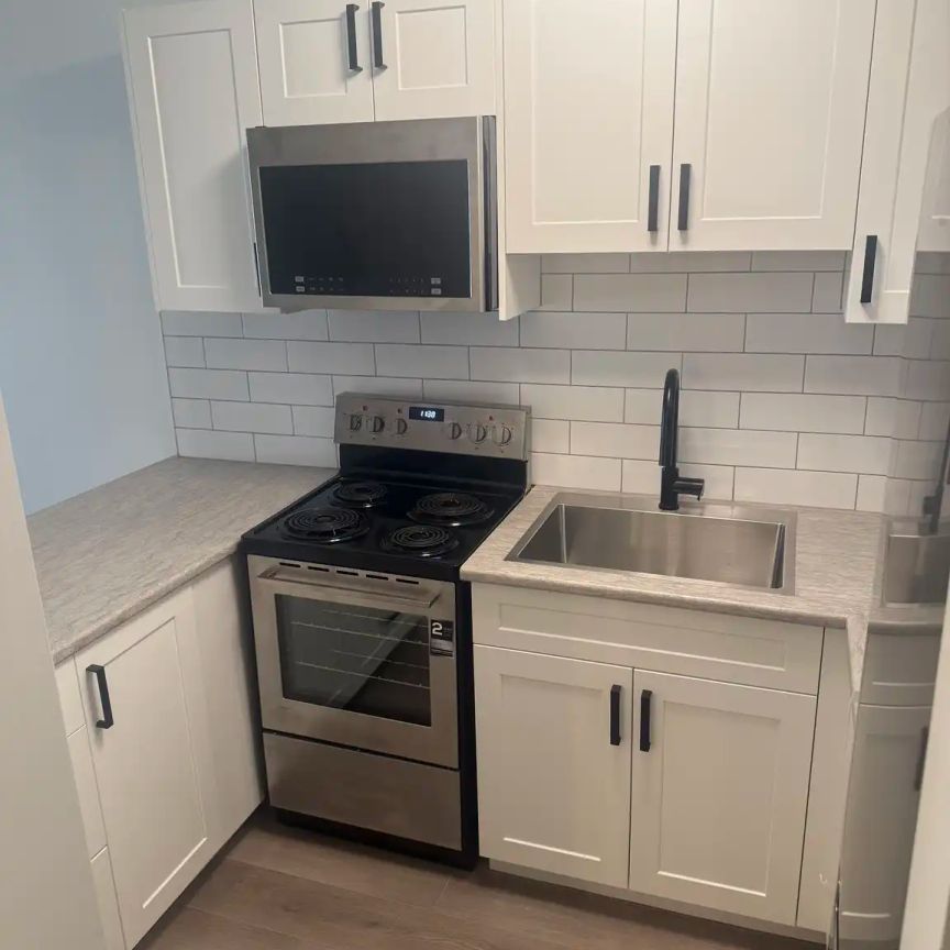CASA DEL MAR APARTMENTS — 106 - Photo 1