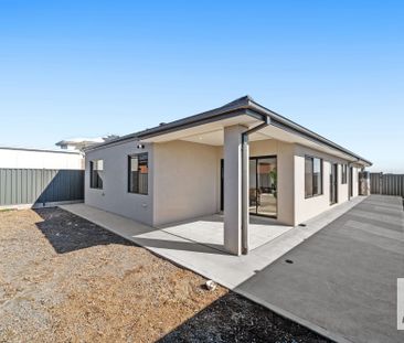 Modern Living Moments from Rockbank Station - Photo 1