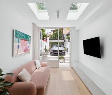 17 Taylor Street, Darlinghurst NSW 2010 - Terrace For Rent | Domain - Photo 2