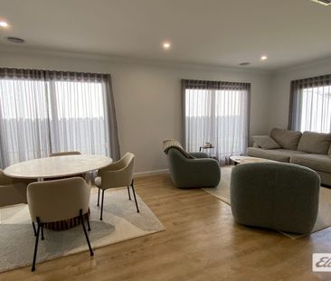 Near-New 3 Bedroom, 2 Bathroom Home in Peaceful Baranduda - Photo 2