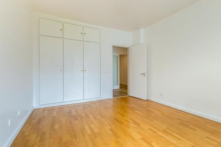 3 Bedroom Apartment with swimming pool, Lumiar, Lisboa - Photo 4