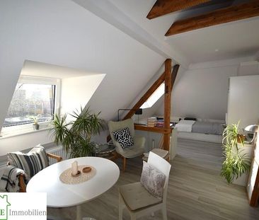 Vollständig saniertes Dachgeschoss Apartment - Photo 2