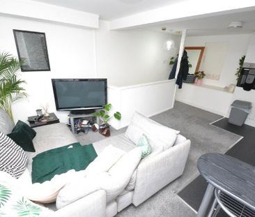1 bedroom flat to rent - Photo 6
