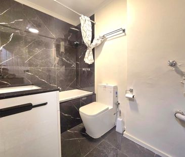 Townhouse in the Heart of St Albans! - Photo 5