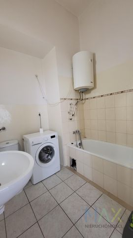 Przestronna Słoneczna kawalerka, blisko Galerii Krakowskiej - Zdjęcie 4